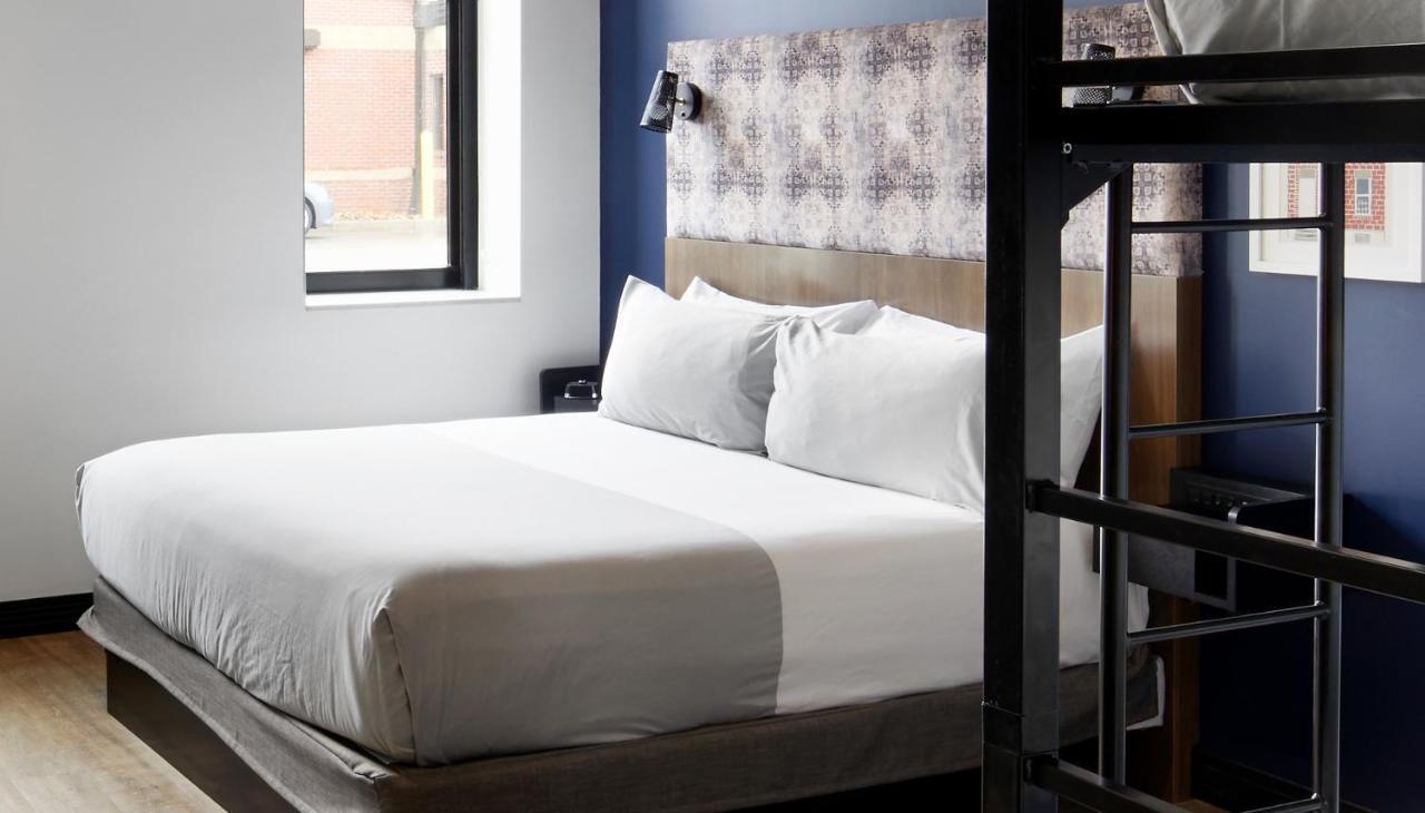 Tryp By Wyndham Pittsburgh/Lawrenceville Екстериор снимка